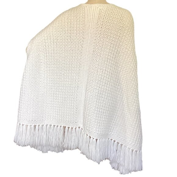 Hand Knitted Longline Fringed Poncho/Sweater/Shawl/Cape  L/XL White 148P - Picture 6 of 6